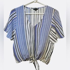 Striped linen blouse from RW&CO WOMEN’S small with adjustable end belt